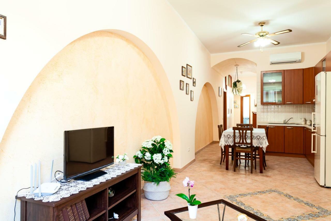 Apartamento Doris House Península Sorrentina Exterior foto